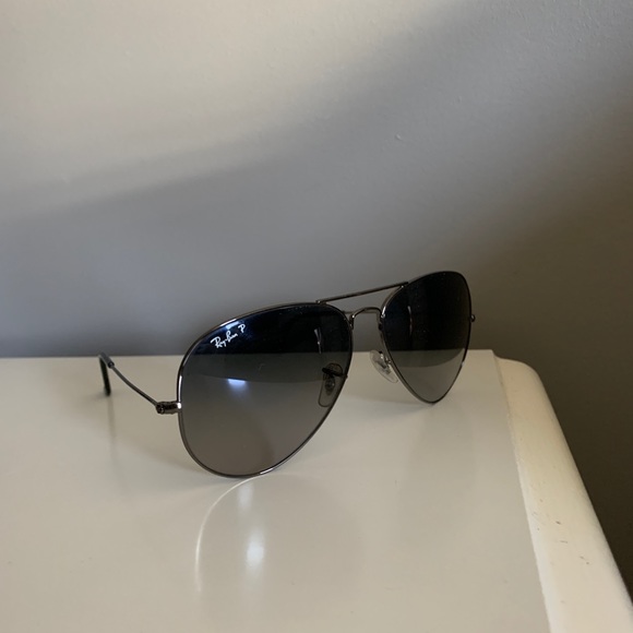Ray Ban Polarized Icon Aviators - Picture 2 of 4